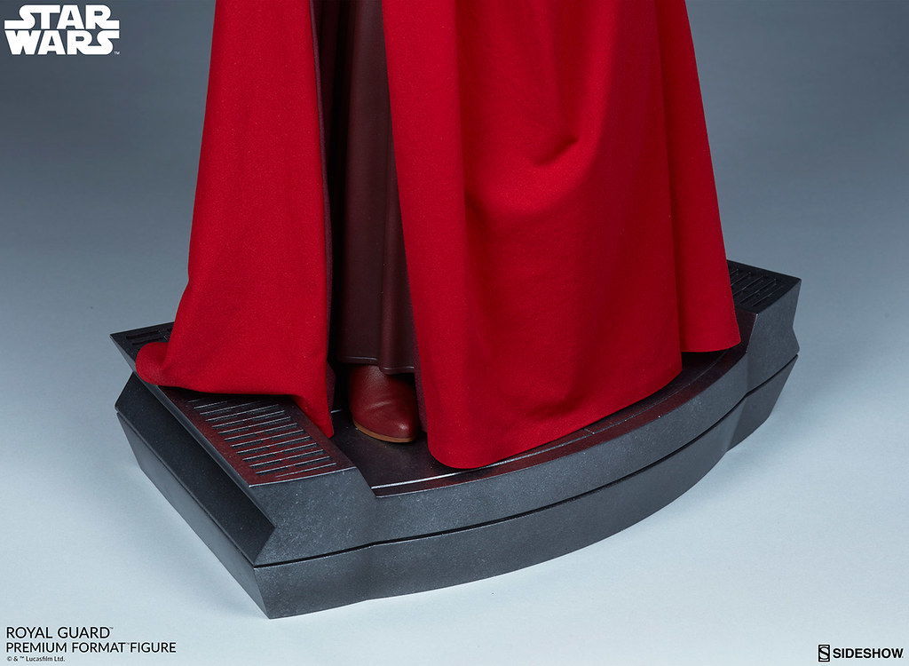 極具威嚴且忠誠的紅色身影來襲! Sideshow Collectibles Premium Format Figure 系列《星際大戰》帝國皇家禁衛軍 Royal Guard 1/4 比例全身雕像