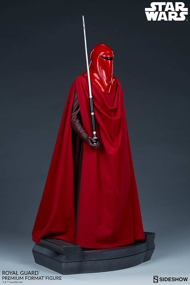 極具威嚴且忠誠的紅色身影來襲! Sideshow Collectibles Premium Format Figure 系列《星際大戰》帝國皇家禁衛軍 Royal Guard 1/4 比例全身雕像