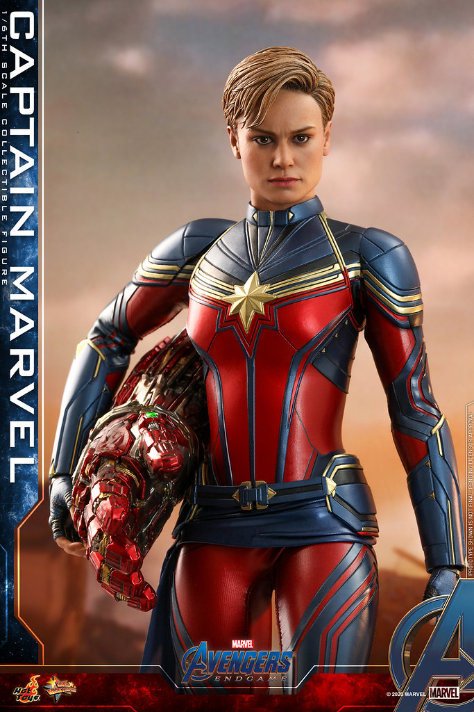 短髮造型終於登場! Hot Toys - MMS575 -《復仇者聯盟:終局之戰》驚奇隊長 Captain Marvel 1/6 比例人偶 戰損版的「奈米手套」配件也附上啦~