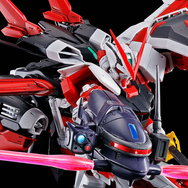 MG 1/100《機動戰士鋼彈SEED DESTINY ASTRAY R》異端鋼彈紅色機 飛行組件｜ガンダムアストレイレッドフレーム フライトユニット【PB限定】