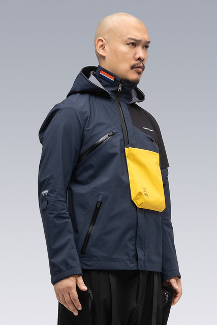 在末日接單的不死送貨傳說 ！ACRONYM x《死亡擱淺》推出聯名送貨員「J1A-GTKP」高機能外套