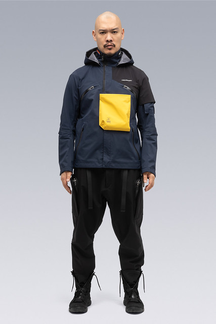 在末日接單的不死送貨傳說 ！ACRONYM x《死亡擱淺》推出聯名送貨員「J1A-GTKP」高機能外套