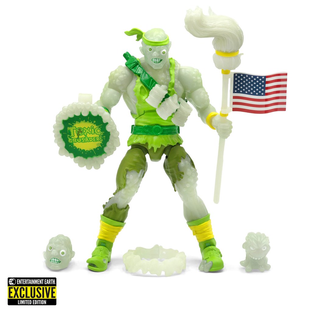 拿著拖把揍人的超ㄎㄧㄤ英雄！Super7《Toxic Crusaders》Toxie 6 吋可動人偶夜光版（Toxic Crusaders Glow in the Dark）【Entertainment Earth 限定】