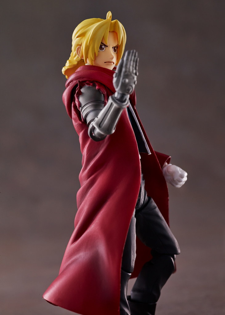 ANIPLEX+《鋼之煉金術師FULLMETAL ALCHEMIST》BUZZmod.系列「愛德華‧愛力克」1/12比例可動人偶(エドワード・エルリック)