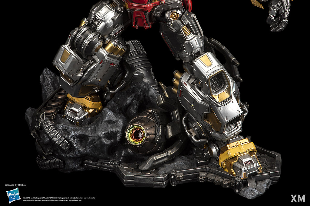 "Me, Grimlock!!" XM Studios Premium Collectibles 系列《變形金剛》鋼鎖（Grimlock）1/10 比例全身雕像