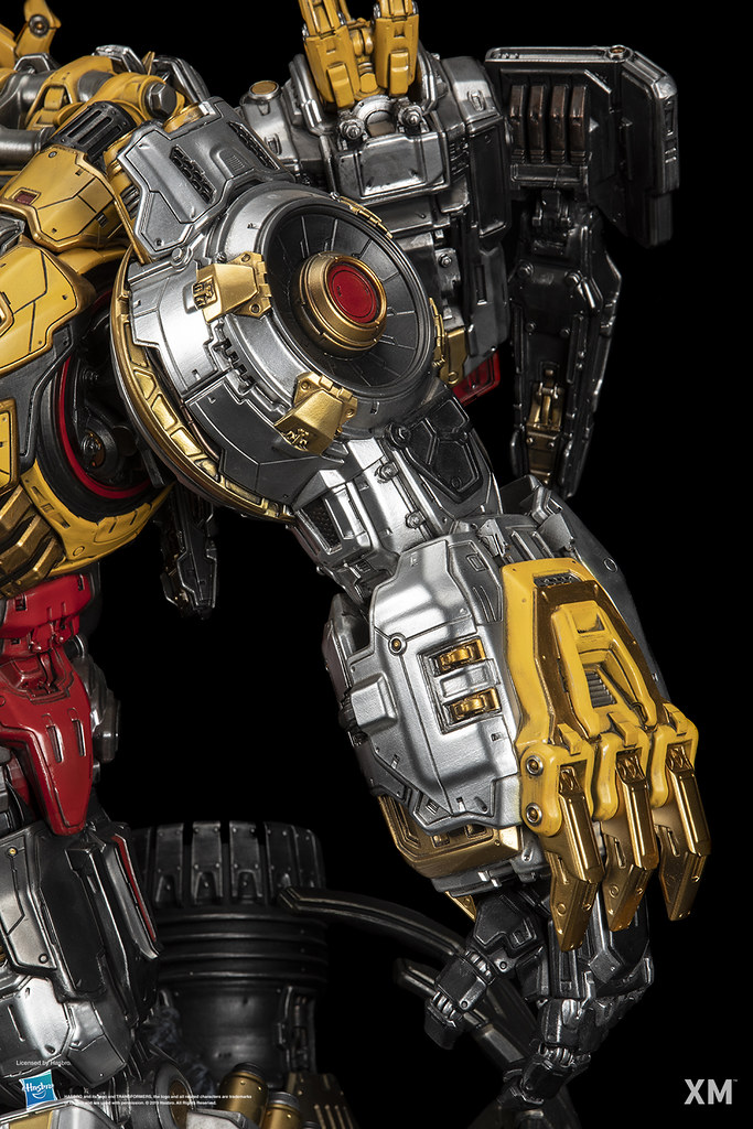 "Me, Grimlock!!" XM Studios Premium Collectibles 系列《變形金剛》鋼鎖（Grimlock）1/10 比例全身雕像