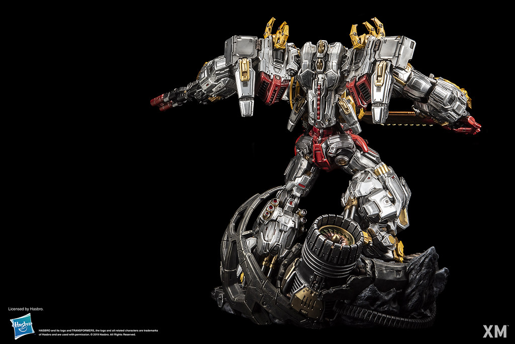 "Me, Grimlock!!" XM Studios Premium Collectibles 系列《變形金剛》鋼鎖（Grimlock）1/10 比例全身雕像