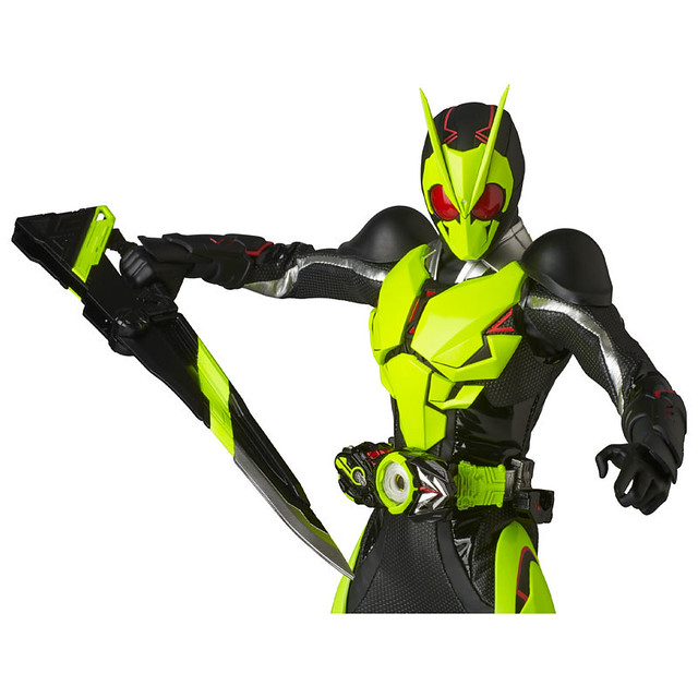 【⚠️左腕破損】 RAH 仮面ライダーゼロワン Amazon.co.jp: メディコム・トイ RAH リアルアクション