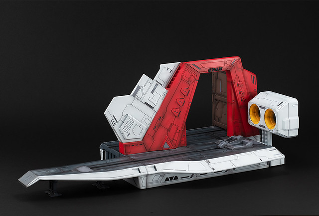 Realistic Model Series《機動戰士Z鋼彈》 1/144 HGUC用阿卡馬彈射甲板場景組（アーガマ カタパルトデッキ）