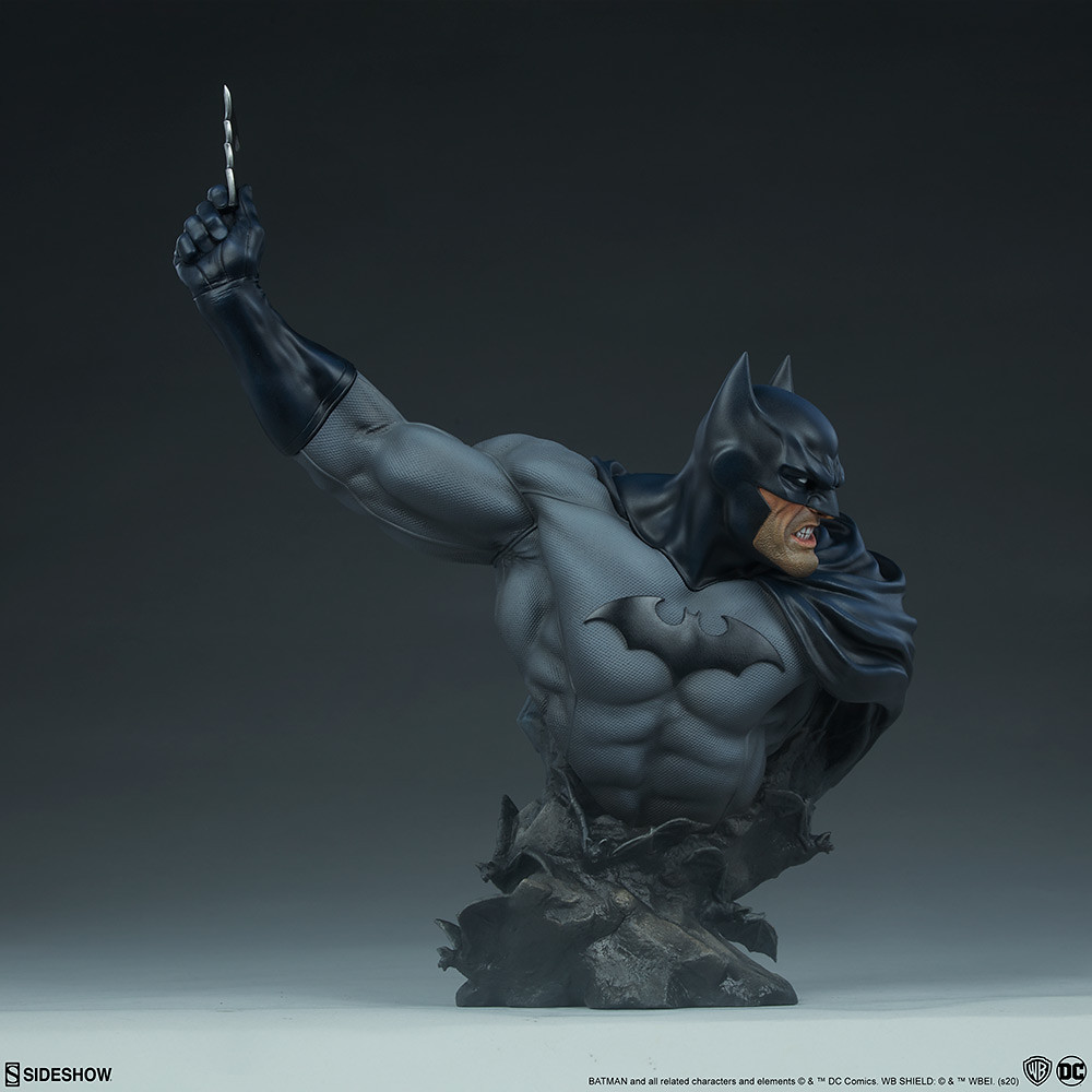 將準備投擲出蝙蝠飛鏢的瞬間完全濃縮！ Sideshow Collectibles DC Comics【蝙蝠俠】Batman 胸像