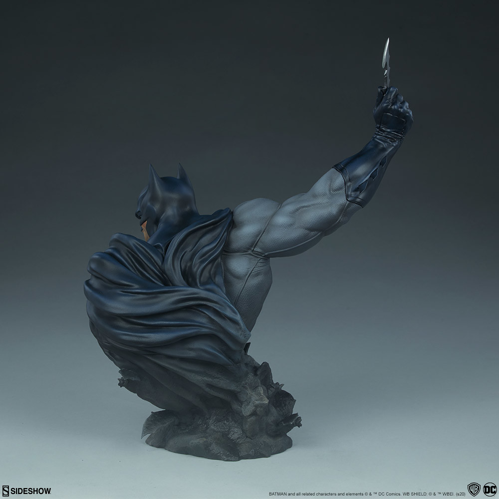 將準備投擲出蝙蝠飛鏢的瞬間完全濃縮！ Sideshow Collectibles DC Comics【蝙蝠俠】Batman 胸像
