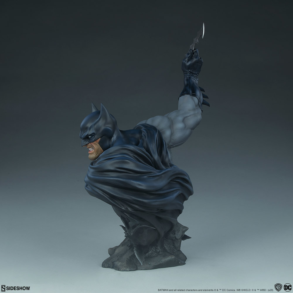 將準備投擲出蝙蝠飛鏢的瞬間完全濃縮！ Sideshow Collectibles DC Comics【蝙蝠俠】Batman 胸像