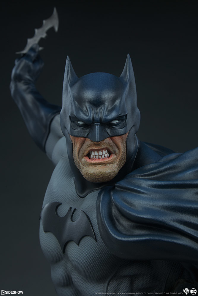 將準備投擲出蝙蝠飛鏢的瞬間完全濃縮！ Sideshow Collectibles DC Comics【蝙蝠俠】Batman 胸像
