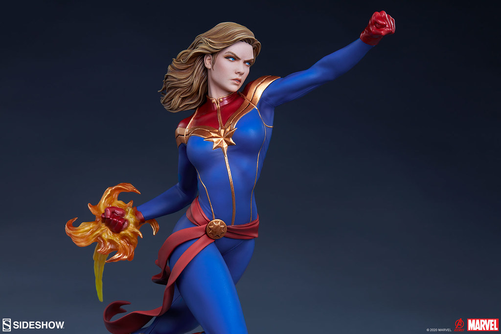 Sideshow Collectibles Avengers Assemble 系列【驚奇隊長】Captain Marvel 1/5 比例全身雕像 普通版/EX版