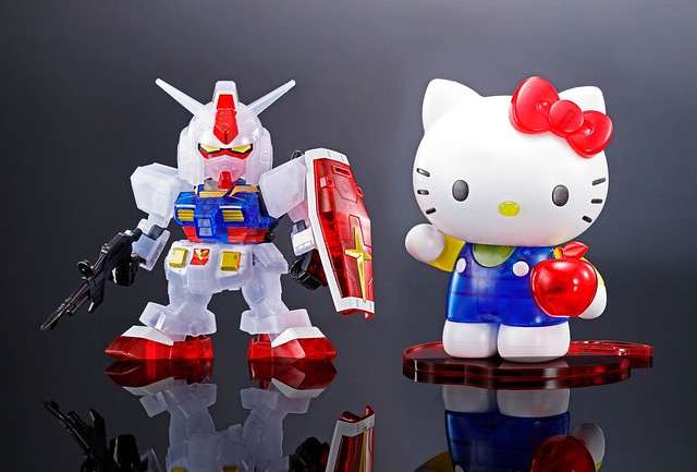 【活動限定】SD EX-STANDARD『鋼彈 vs Hello Kitty計劃』Hello Kitty/RX-78-2 鋼彈[透彩版本] 組裝模型