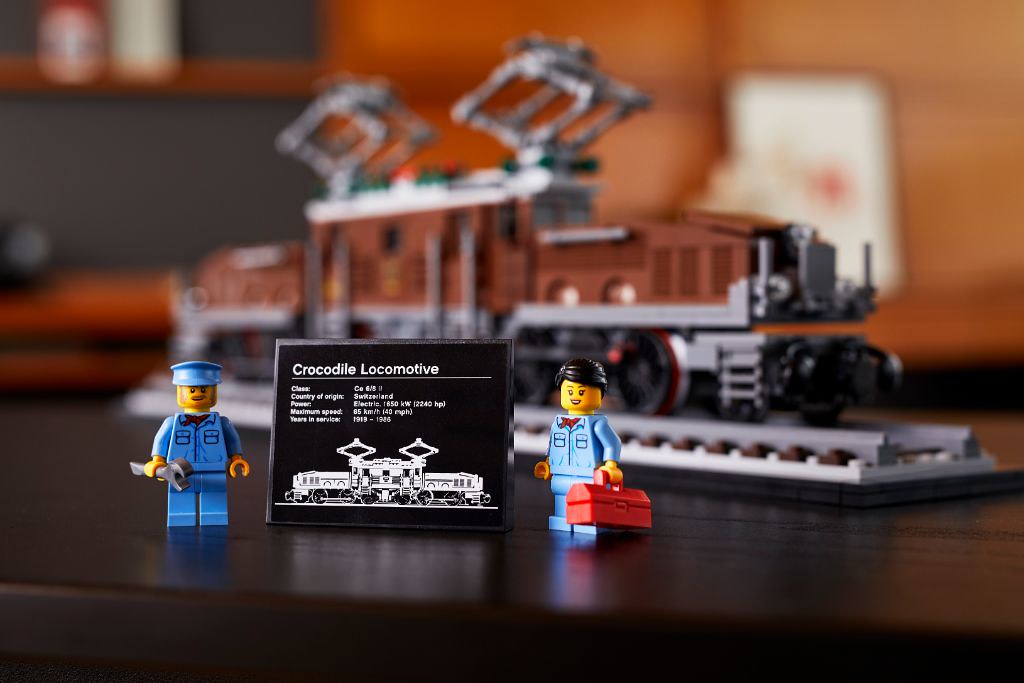 鐵道迷大興奮！超美鱷魚現蹤～ LEGO 10277 創意系列【鱷魚火車頭】Crocodile Locomotive
