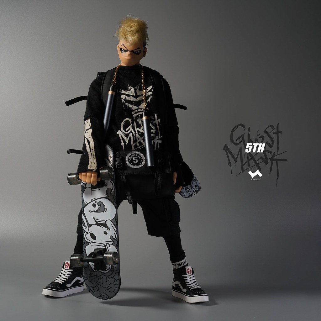 暗中活躍的黑色身影! J.T Studio Street Mask 系列 5TH 的影武者「鬼魅」(5th Ghost Mask) 1/6 比例人偶