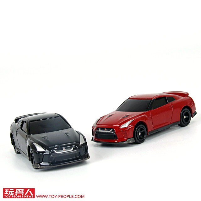 TAKARA TOMY 具備聲光效果的合金小汽車「TOMICA 4D(トミカ4D)」開箱報告! 掌中尺寸的小車也能帶來有如實車的臨場感