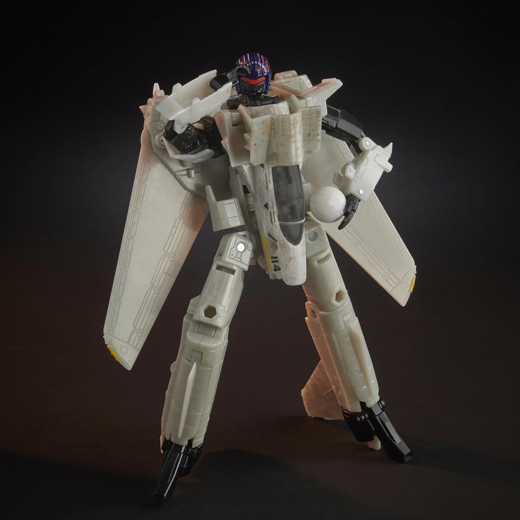 《捍衛戰士》×《變形金剛》孩之寶 變形金剛世代系列「獨行俠」(Transformers Generations Top Gun Mash-Up Maverick Robot)【Hasbro Pulse 限定】