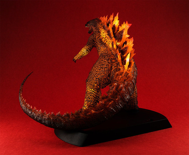 可發光．咆哮的熾熱姿態再臨！UA Monsters《哥吉拉2：怪獸之王》紅蓮哥吉拉（2019）｜バーニング・ゴジラ 2019 (GODZILLA II)