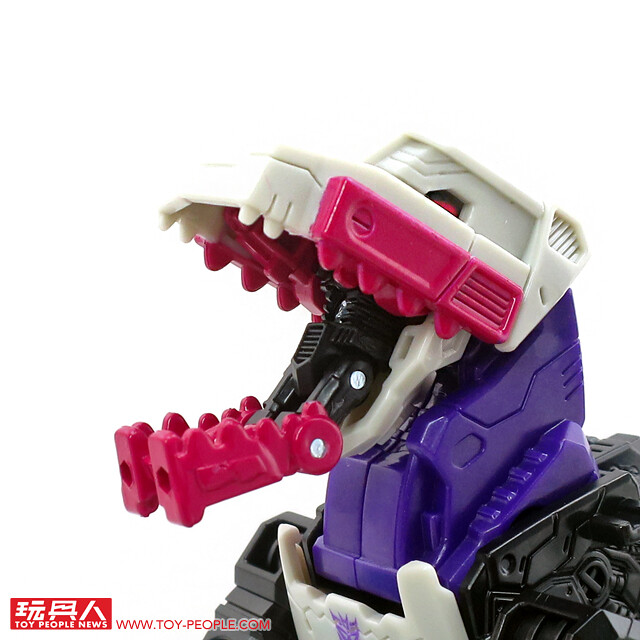 暢快體驗經典人氣角色的新詮釋！孩之寶變形金剛經典世代系列塞博坦之戰「地球崛起」第二波 開箱報告