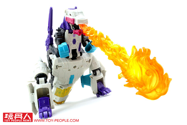 暢快體驗經典人氣角色的新詮釋!孩之寶變形金剛經典世代系列塞博坦之戰「地球崛起」第二波 開箱報告