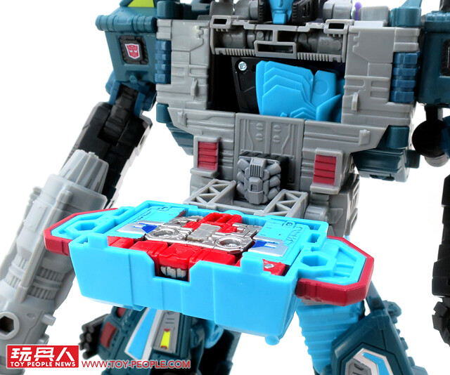 暢快體驗經典人氣角色的新詮釋!孩之寶變形金剛經典世代系列塞博坦之戰「地球崛起」第二波 開箱報告