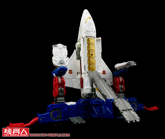 暢快體驗經典人氣角色的新詮釋!孩之寶變形金剛經典世代系列塞博坦之戰「地球崛起」第二波 開箱報告