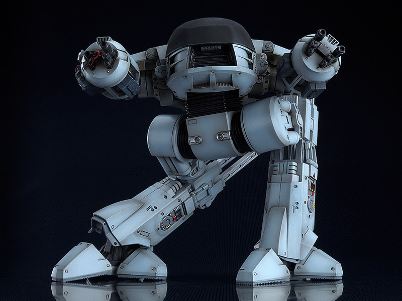 準備被轟成番茄醬了嗎？MODEROID《機器戰警》ED-209 組裝模型