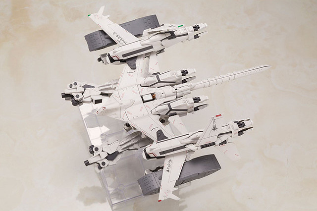 尼爾：自動人形「2B &amp; 飛行裝置 Ho229 Type-B」組裝模型情報釋出！