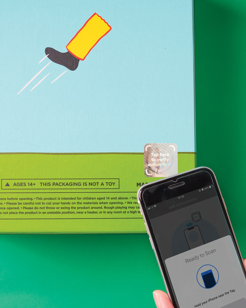 Joan Cornellà x AllRightsReserved 第三彈新作「FWEN 搪膠公仔」、I HOPE I DIE SOON 數位版畫 全球限量首發!