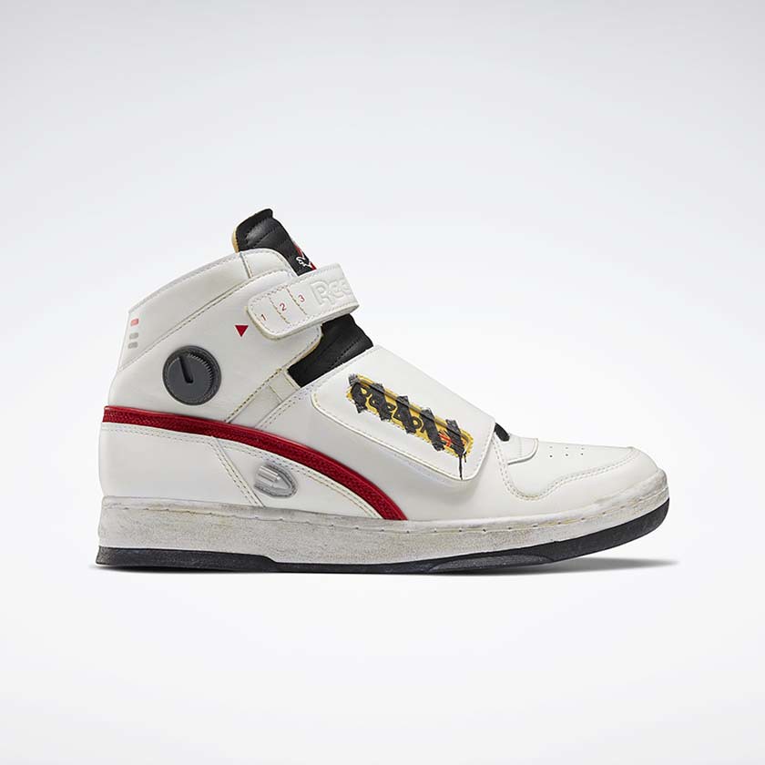 Reebok《魔鬼剋星》兩雙聯名鞋款曝光!經典元素注入,還附上抓鬼服務的電話號碼