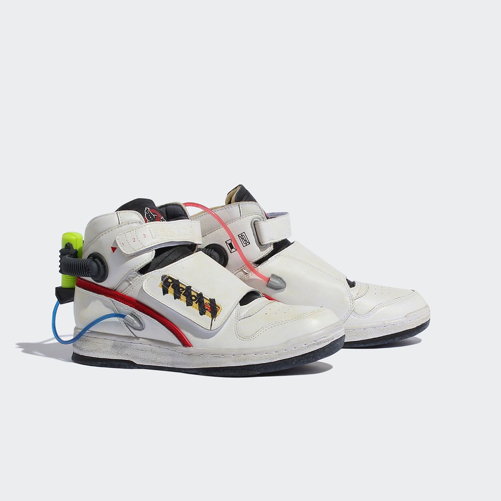 Reebok ×《魔鬼剋星》聯名鞋款、服飾 全品項完整公開!抓鬼經典元素注入