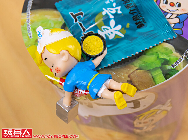 日清出前一丁和味拉麵之旅杯麵套裝【杯碗蓋專用清仔】開箱報告!讓清仔陪伴你等待杯麵的黃金3分鐘