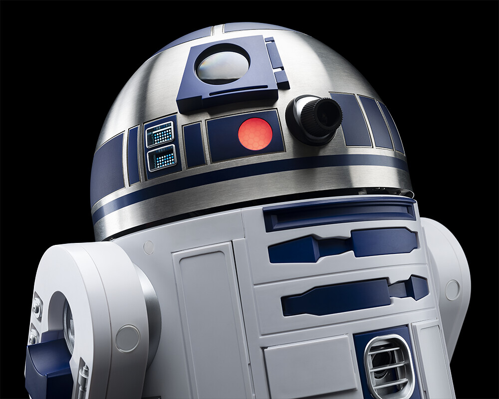 STK Workshop《星際大戰》「R2-D2」1/2比例官方復刻品互動式模型 逼真聲光效果搭載，還能行走、投影！