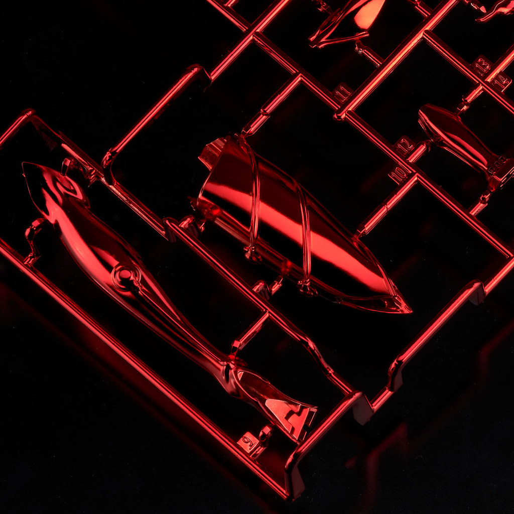 性感艶麗的光澤表現～Figure-riseLABO 式波·明日香·蘭格雷［特殊鍍膜版］限量組裝模型