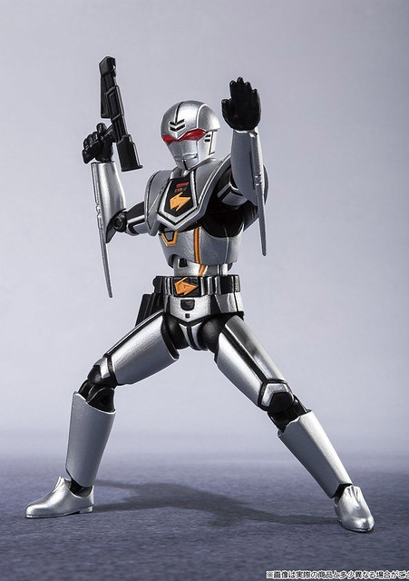 破壞一切BIO!掌動 SUPER《超電子生化人》生化獵人希爾巴(シルバ)