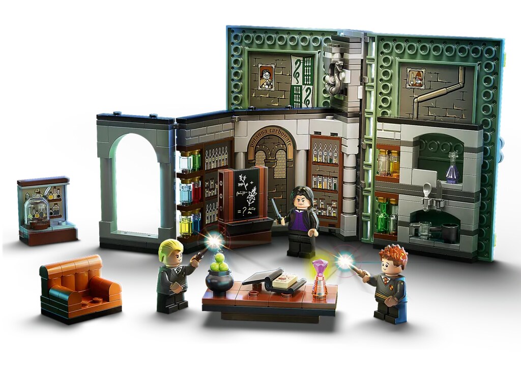 LEGO 76382~76385《哈利波特》Hogwarts Moment 四款盒組發表!翻開課本一起學習魔法吧~