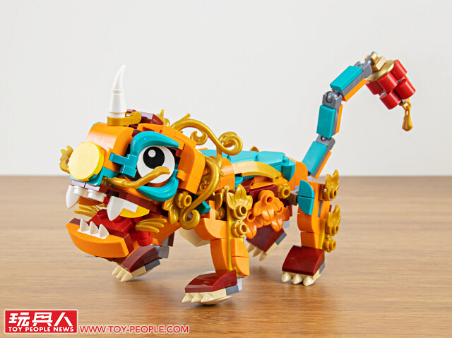LEGO 80106「年獸的故事」、80107「新春元宵燈會」開箱報告！用鞭炮嚇跑年獸、張燈結綵賞花燈