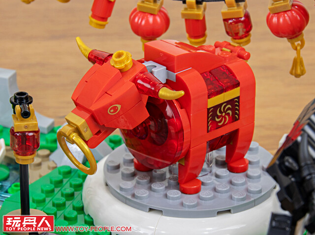 LEGO 80106「年獸的故事」、80107「新春元宵燈會」開箱報告！用鞭炮嚇跑年獸、張燈結綵賞花燈