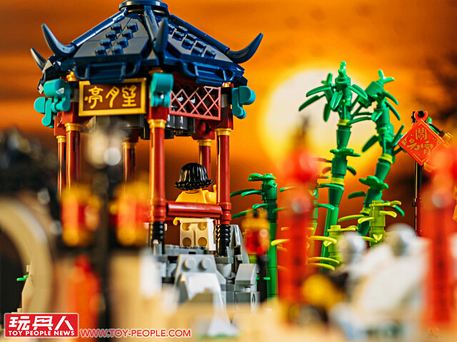 LEGO 80106「年獸的故事」、80107「新春元宵燈會」開箱報告！用鞭炮嚇跑年獸、張燈結綵賞花燈