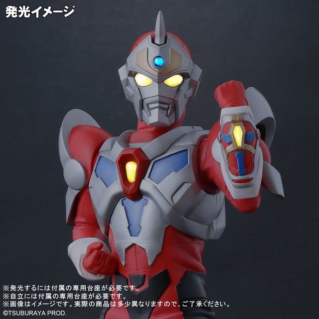 大怪獸系列「電光超人古立特」明年05月推出 忠實再現劇中造型、雙眼可發光！