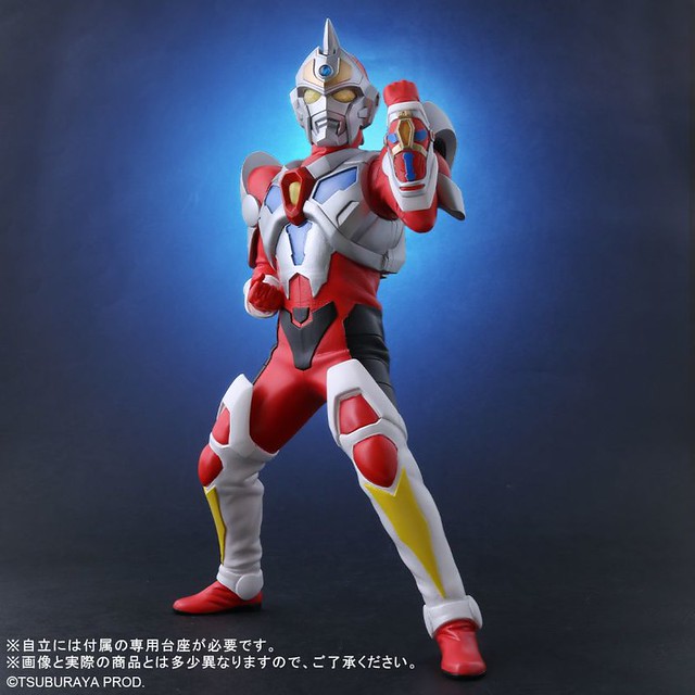 大怪獸系列「電光超人古立特」明年05月推出 忠實再現劇中造型、雙眼可發光！