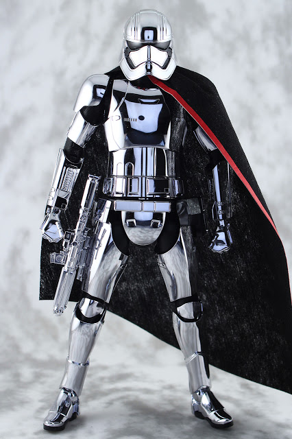 【玩具人Jerry Yuen投稿】BANDAI STAR WARS - Captain Phasma 1/12 Plastic Kit 開箱玩評