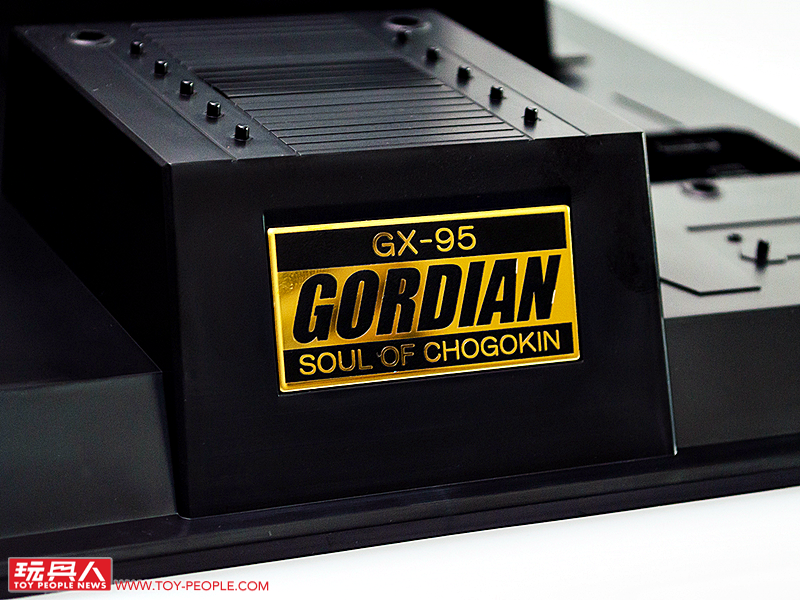 超合金魂『GX-95 黑豹鬥士Gordian』開箱報告 相隔40年最新技術再現「分身合體」!