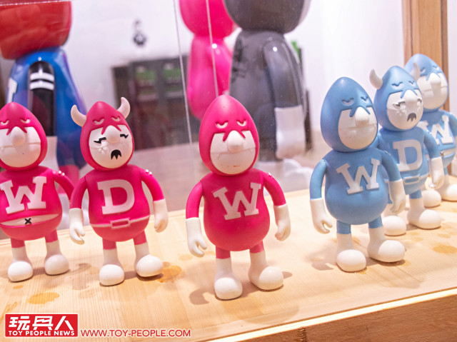 WDW【Make Someone Happy Today】展覽 at The little hut 現場報導 橫跨十五年的經典再次復活!