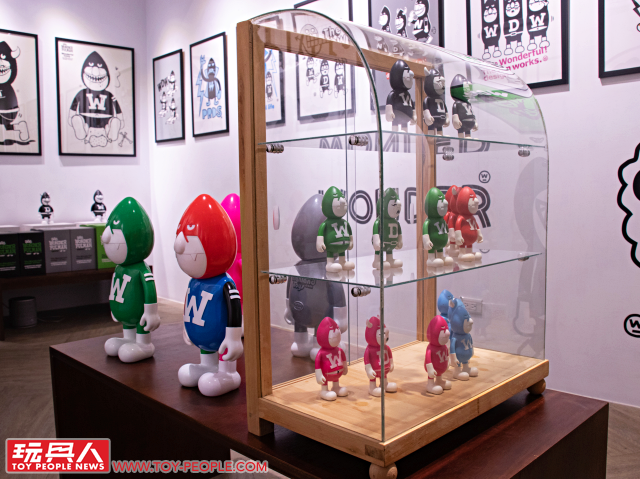 WDW【Make Someone Happy Today】展覽 at The little hut 現場報導 橫跨十五年的經典再次復活!