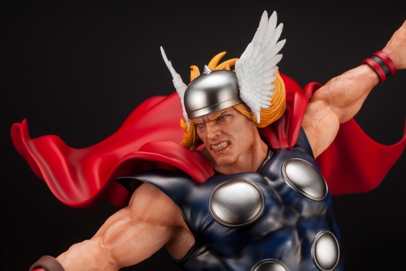 壽屋 FINE ART STATUE 系列 MARVEL【雷神索爾】（ソー）1/6 比例全身雕像