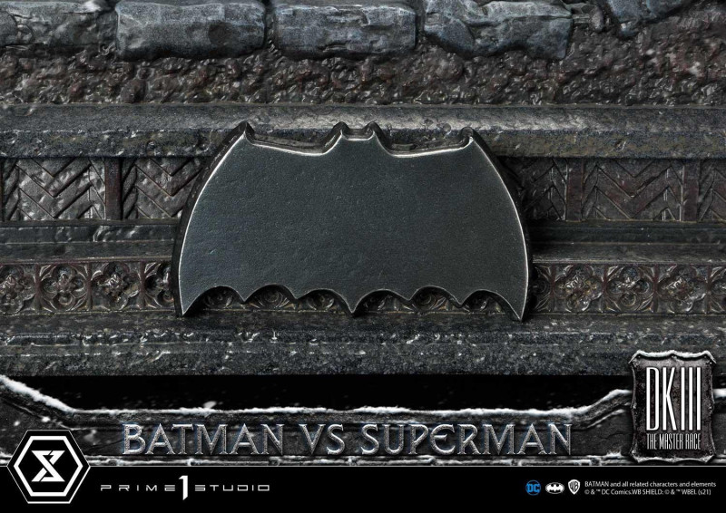 Prime 1 Studio《蝙蝠俠：黑暗騎士歸來》蝙蝠俠大戰超人（バットマンVSスーパーマン）1/3 比例全身雕像 普通版/DX版