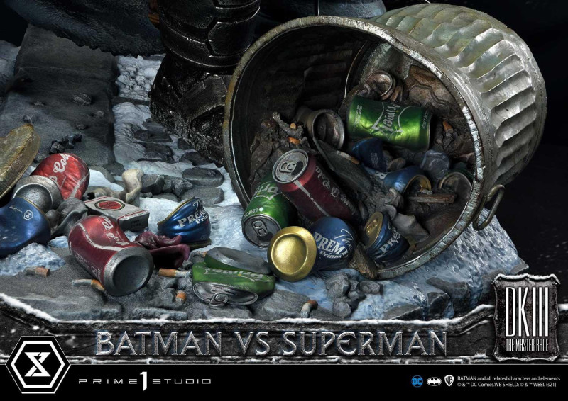 Prime 1 Studio《蝙蝠俠：黑暗騎士歸來》蝙蝠俠大戰超人（バットマンVSスーパーマン）1/3 比例全身雕像 普通版/DX版